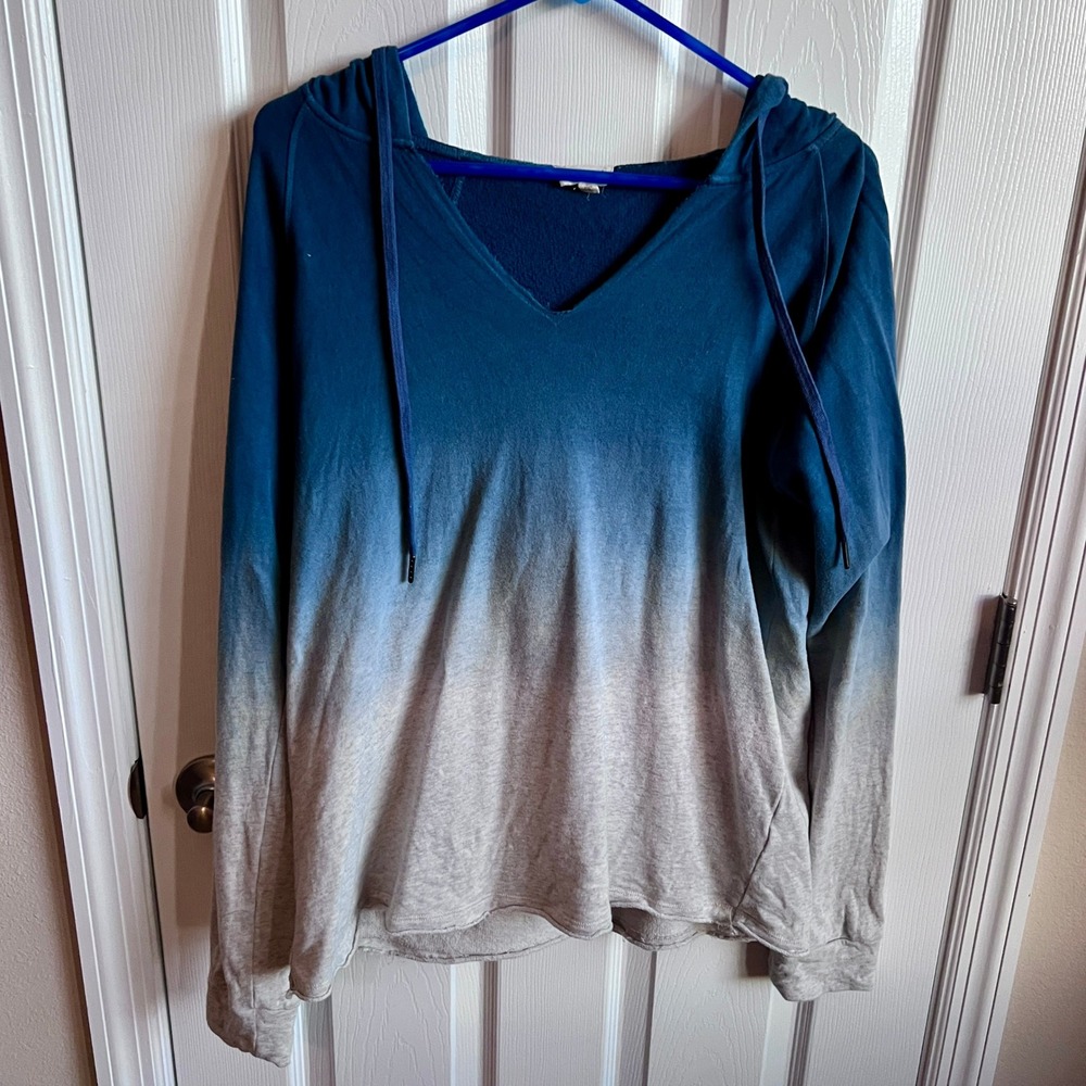Hem & Thread Womens Ombre V-Neck Hoodie Blue Gray Raw Hem Size‎ M